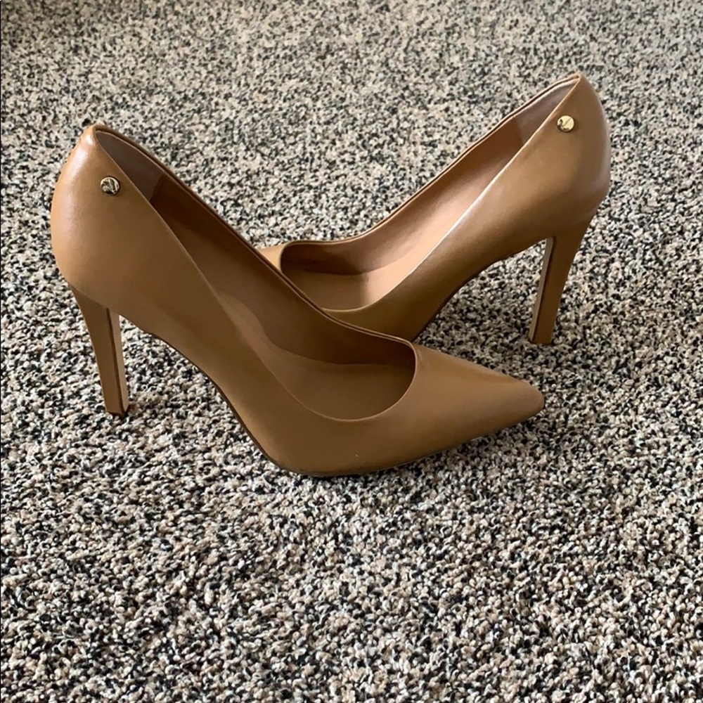 Calvin Klein 4 inch heels Size 11